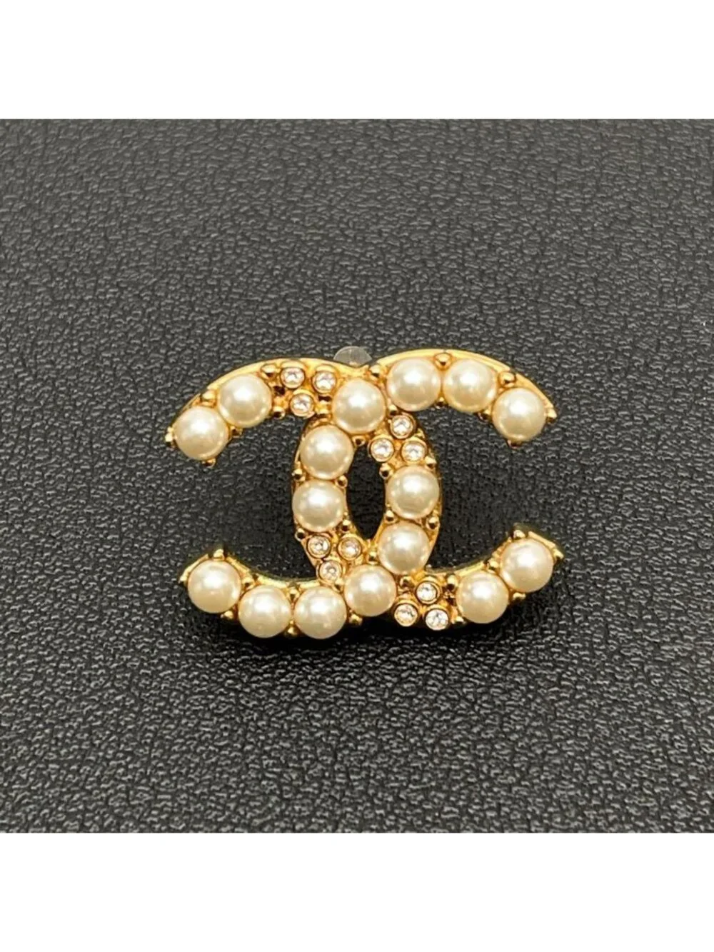 Chanel CC Logo Brooch Pearl Rhinestone Gold